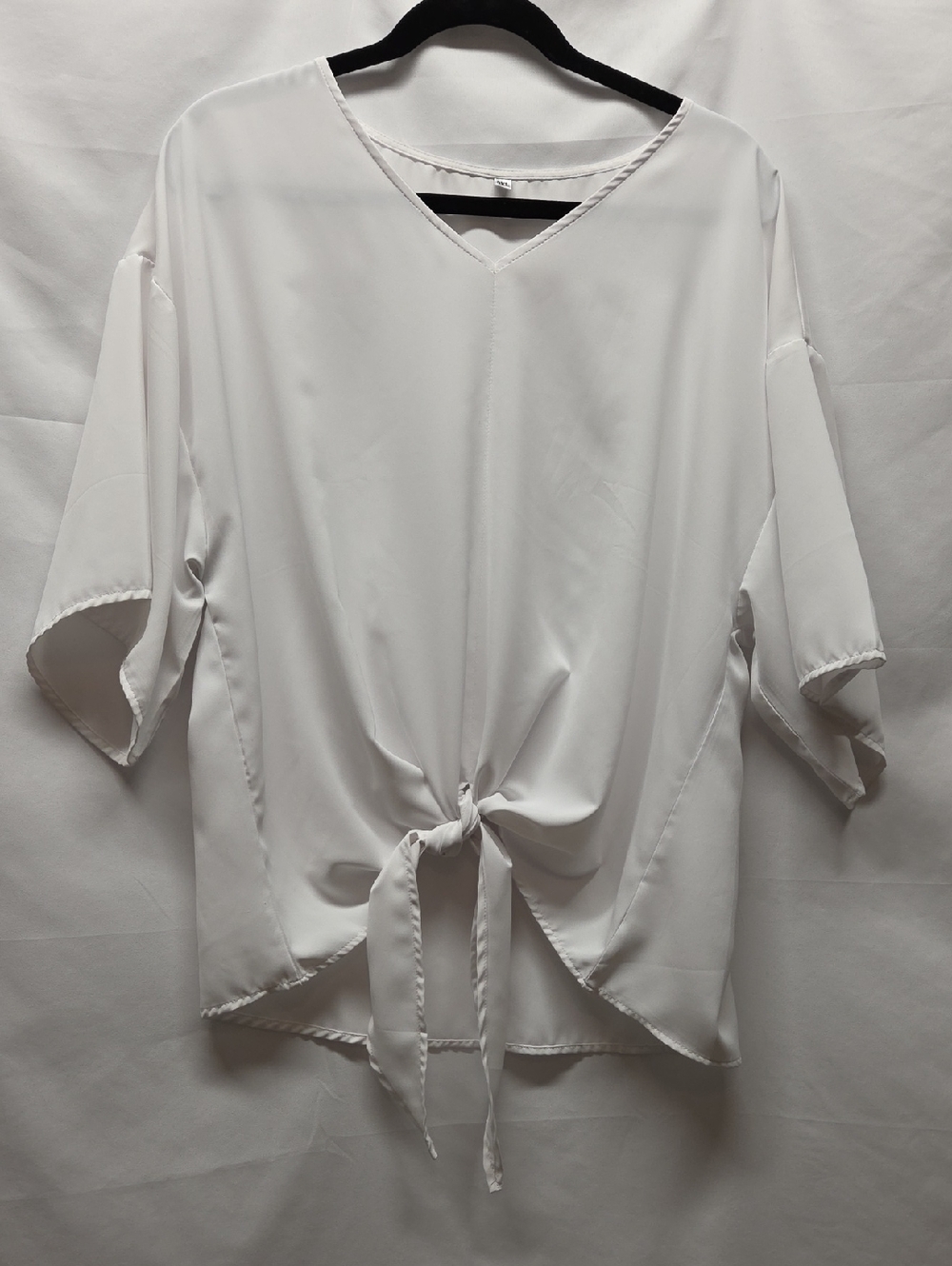 Women’s White Tie-Front V-Neck Top